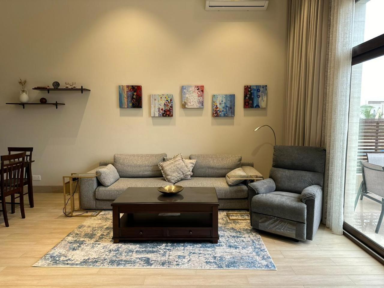 Luxury Redefined In Hawana Appartement *